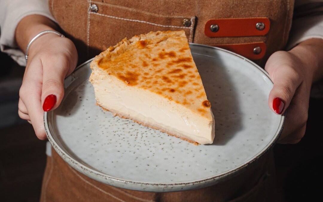 Receta de tarta vasca: cómo se hace paso a paso
