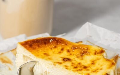 Café y tarta vasca: el maridaje perfecto (y qué pedir en Panamá)