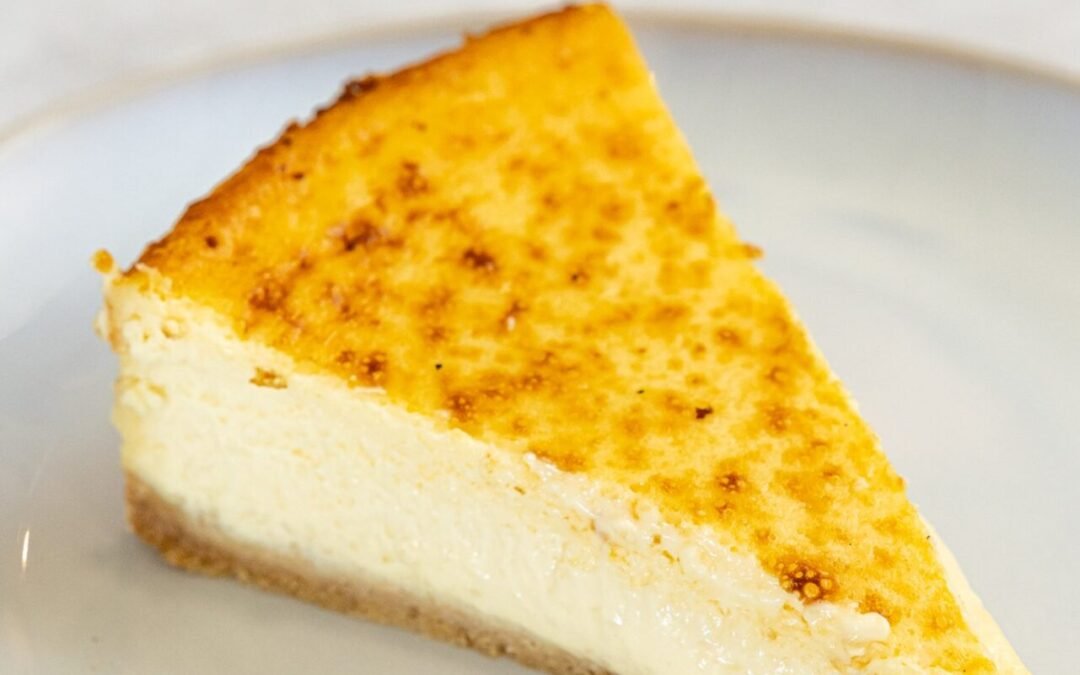 Qué es la tarta vasca: origen, ingredientes y a qué sabe